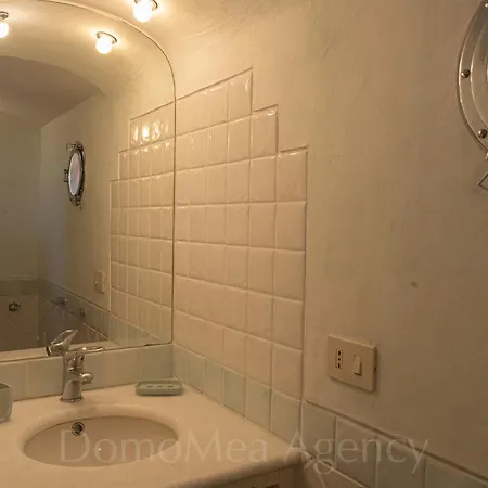 Apartment La Casa Dei Pesciolini *
