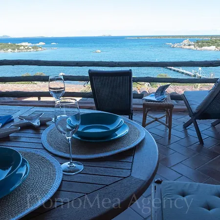 La Casa Dei Pesciolini Marinella (Sardinia)