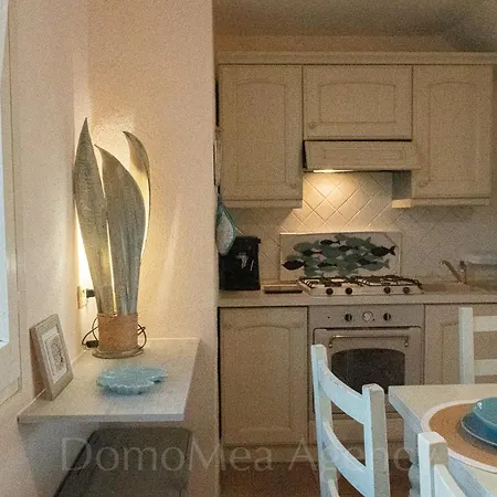 Apartment La Casa Dei Pesciolini Marinella (Sardinia)