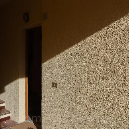 Apartment La Casa Dei Pesciolini Marinella (Sardinia)