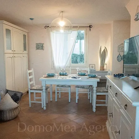 La Casa Dei Pesciolini * Marinella (Sardinia)