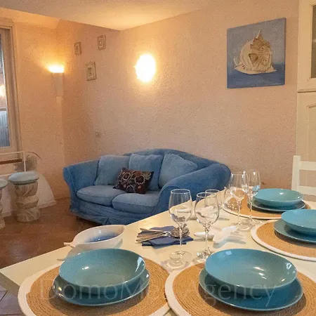 La Casa Dei Pesciolini Апартаменты *